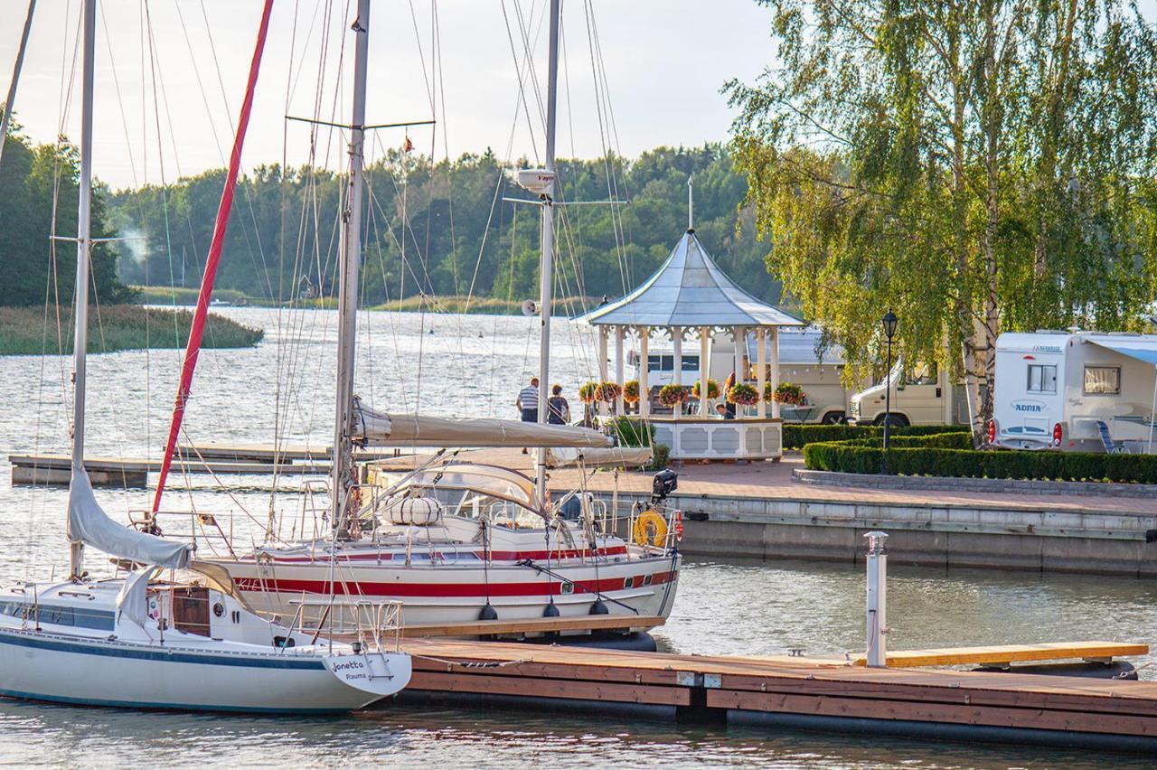 Hotel Poroholman Lomakeskus Rauma Exterior foto